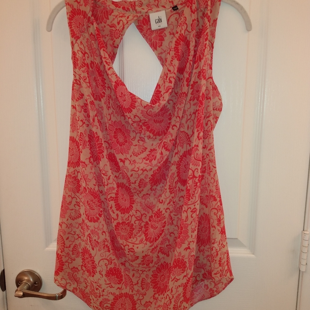 Cabi top